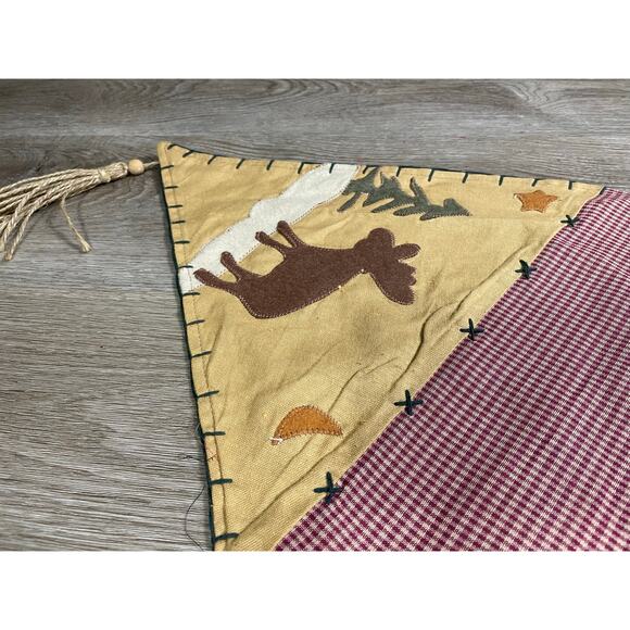 Rustic Lodge Wildlife Bear Deer Pine Tree Table Runner Tapestry Tassel Cabin - Picture 7 of 8